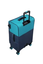 ⁦סט 4 מזוודות בד במשקל נוצה דגם Duo-Tone מבית IT Luggage צבע כחול 32/28/24/20⁩ – תמונה ⁦5⁩